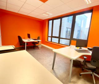 Bureau privé 17 m² 3 postes Location bureau Avenue de la Pompignane Montpellier 34000 - photo 1